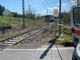Stava attraversando i binari l'uomo investito dal treno al passaggio a livello VIDEO Stava attraversando i binari l'uomo investito dal treno al passaggio a livello VIDEO