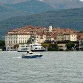 Getta rifiuti nelle acque del lago Maggiore, multato turista tedesco