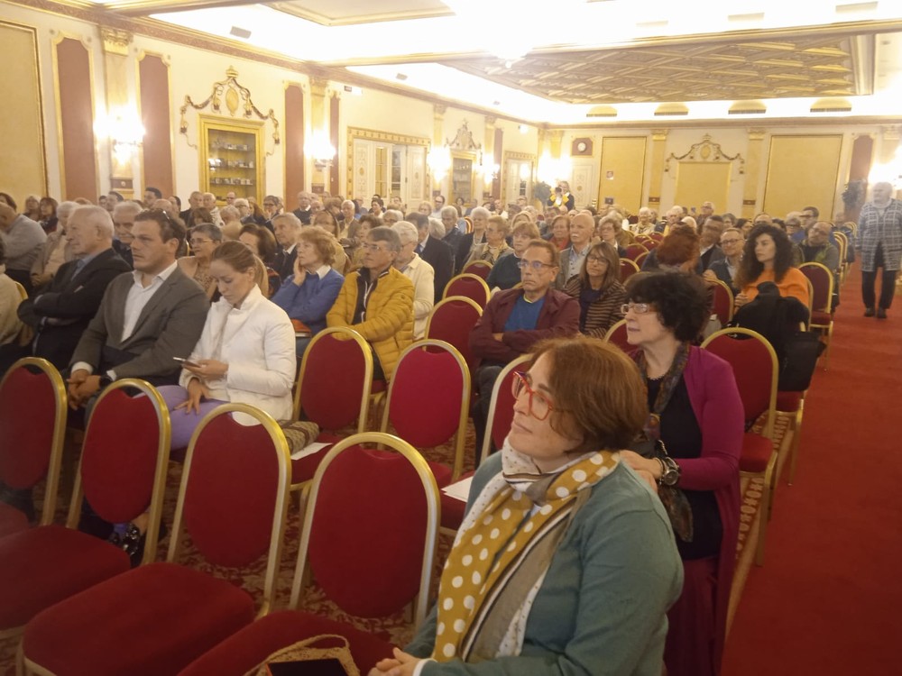 Premio Stresa di Narrativa 2026, al via gli incontri con gli autori finalisti Premio Stresa di Narrativa 2026, al via gli incontri con gli autori finalisti