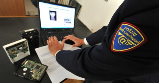 Falsi messaggi WhatsApp per sottrarre denaro: una nuova truffa online