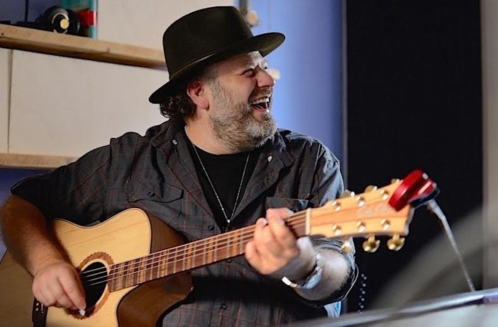 “Amorabilia”: Paolo Enrico Archetti Maestri presenta il suo nuovo album all'Alpe Colle