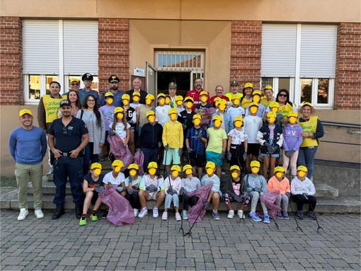 &quot;Puliamo il mondo&quot;, in azione gli alunni della primaria di Cannobio