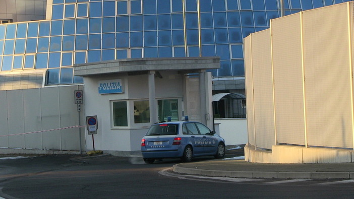 Verbania, cocaina nascosta nelle parti intime: arrestato quarantenne per spaccio