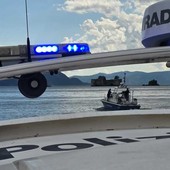 Canton Ticino: perde i sensi nelle acque del lago Maggiore e muore Canton Ticino: perde i sensi nelle acque del lago Maggiore e muore