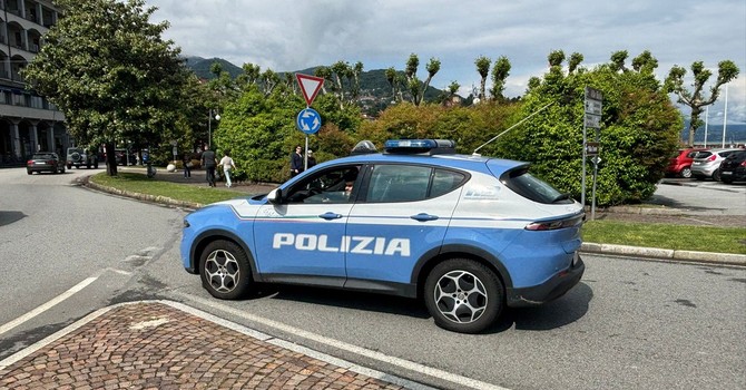 Investe una donna e fugge senza prestare soccorso: pirata della strada individuato a Intra Investe una donna e fugge senza prestare soccorso: pirata della strada individuato a Intra