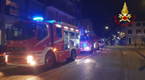 Incendio in una abitazione in corso Sempione a Gravellona Toce