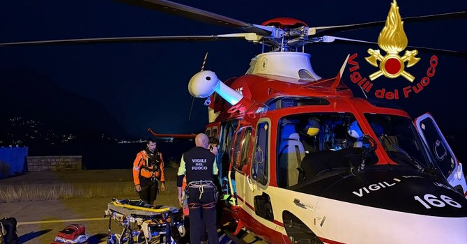 Esce a cercare funghi e si perde nei boschi tra Intragna e Caprezzo: ritrovato grazie alla tecnologia dei Vigili del Fuoco Esce a cercare funghi e si perde nei boschi tra Intragna e Caprezzo: ritrovato grazie alla tecnologia dei Vigili del Fuoco