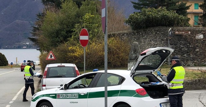 Ciclisti investiti e aggrediti: indaga la Polizia locale di Verbania