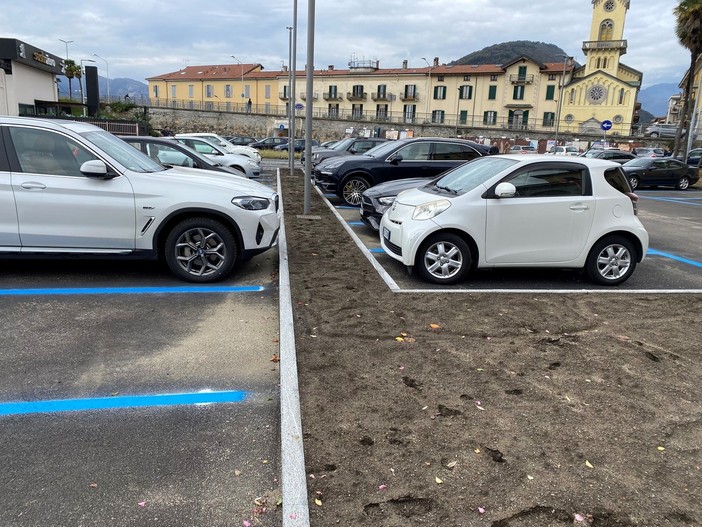 Verbania aggiorna le tariffe dei parcheggi a pagamento: aumento in arrivo da novembre