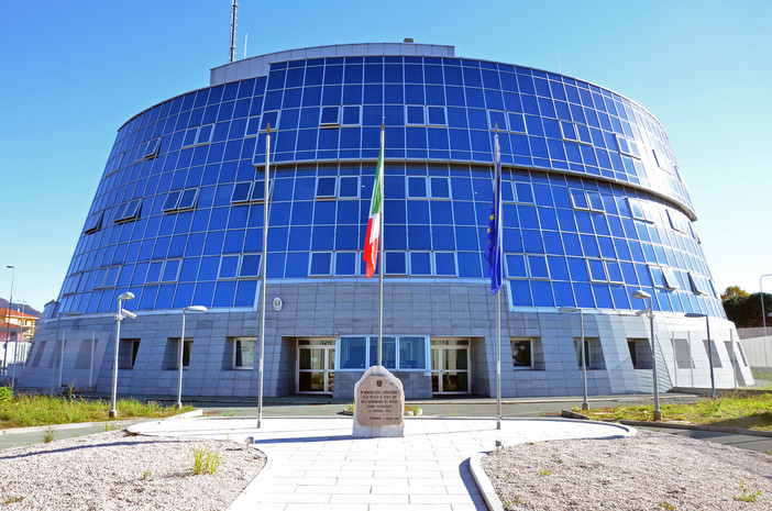 Stalking a Verbania: braccialetto elettronico per un 54enne