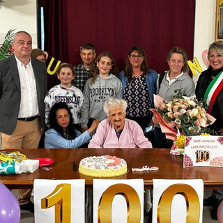 Festa a Verbania per i 100 anni di Rachele Musso