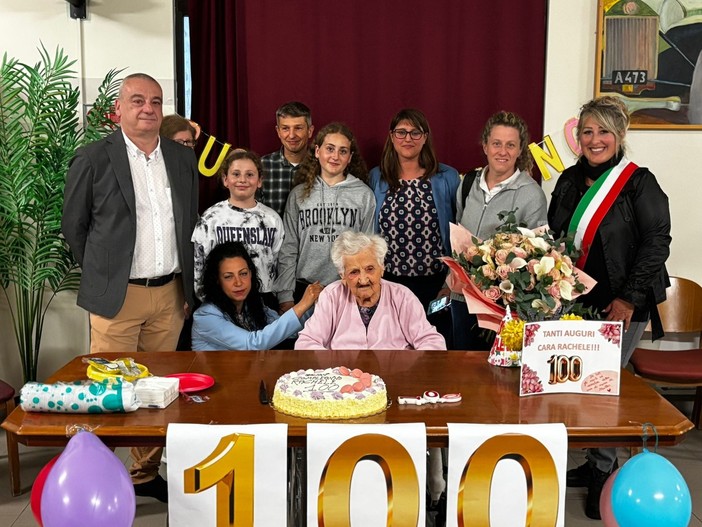 Festa a Verbania per i 100 anni di Rachele Musso