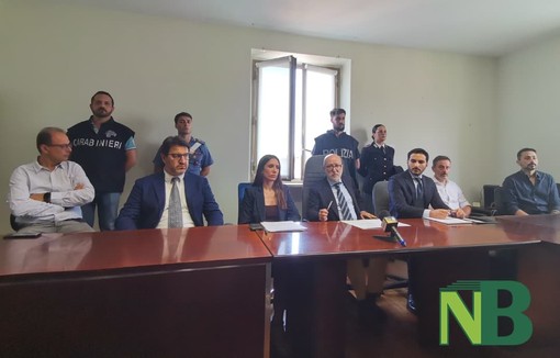 Rapina con spari all'ufficio postale di Candelo, si stava preparando un nuovo colpo