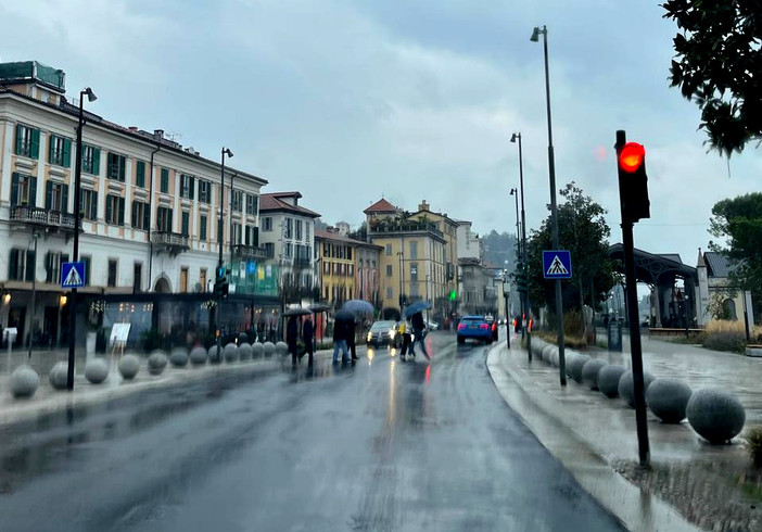 Asfalto nuovo in corso Mameli, ma le strisce? Asfalto nuovo in corso Mameli, ma le strisce?