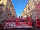 Sciopero nazionale Cgil e Uil, in piazza oltre 600 manifestanti da Vco e Novara FOTO E VIDEO Sciopero nazionale Cgil e Uil, in piazza oltre 600 manifestanti da Vco e Novara FOTO E VIDEO