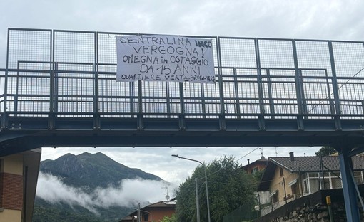 &quot;Ostaggi della centralina Inco da 15 anni&quot;: la protesta del quartiere Verta Brughiere