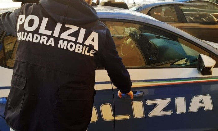 Verbania, scarcerato da due giorni viene nuovamente arrestato dalla Polizia Verbania, scarcerato da due giorni viene nuovamente arrestato dalla Polizia