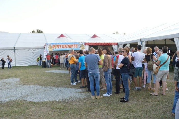 Montecrestese, oggi parte la Sagra della Patata Montecrestese, oggi parte la Sagra della Patata