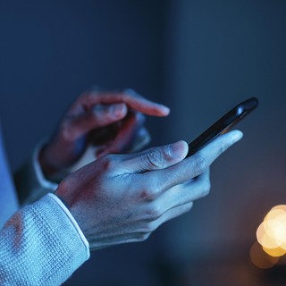Richieste di pagamento sullo smartphone, attenzione alla nuova truffa
