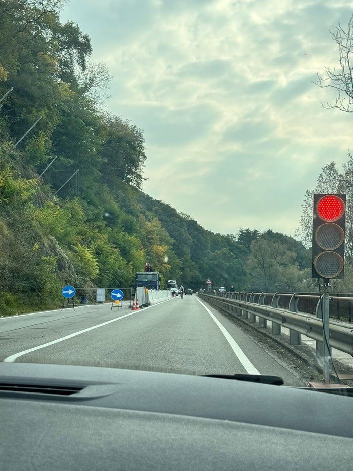 “Statale del lago, lavori a singhiozzo”