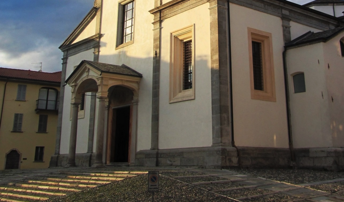 Verbania, la chiesa di San Leonardo chiusa per riprese cinematografiche