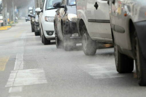 Auto, il Vco diventa più green: quasi una su due è Euro 6 Auto, il Vco diventa più green: quasi una su due è Euro 6