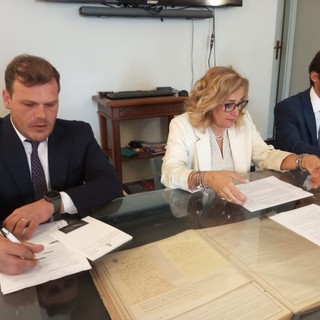 Risolta la crisi a Stresa: Fasola Ardizzoia e Coppini sosterranno Marcella Severino