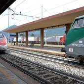 Treni, ancora un'interruzione sulla linea Domodossola-Milano Treni, ancora un'interruzione sulla linea Domodossola-Milano