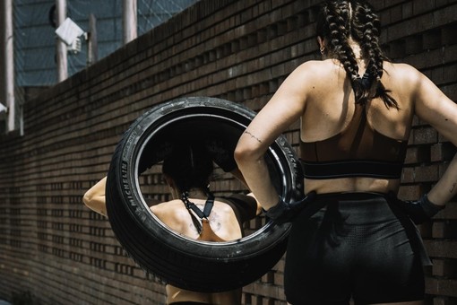 Sport, musica e adrenalina: a Pallanza torna la "Tire Race" Sport, musica e adrenalina: a Pallanza torna la "Tire Race"