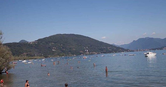 Ferragosto da tutto esaurito tra laghi e montagne: un’altra estate da record Ferragosto da tutto esaurito tra laghi e montagne: un’altra estate da record