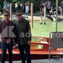 Gli Oasis sono a Venezia 83, l'arrivo a sorpresa dei fratelli Gallagher