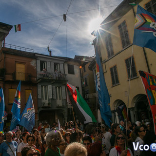Vco Pride, verso la parata di domenica: incontri, spettacoli e cultura tra Gravellona, Verbania e Omegna