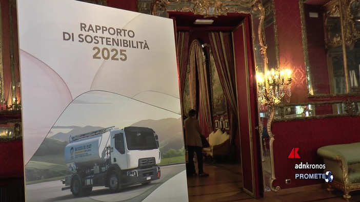 Ambiente: nel 2025 raccolto il 100% degli oli minerali usati, Italia leader Ue nel riciclo Ambiente: nel 2025 raccolto il 100% degli oli minerali usati, Italia leader Ue nel riciclo