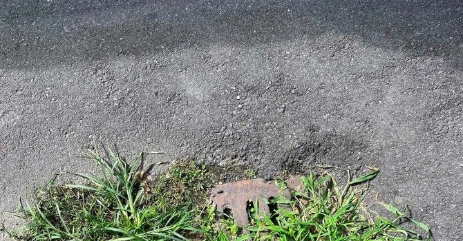 Tombini ostruiti, a quando l’intervento? Tombini ostruiti, a quando l’intervento?