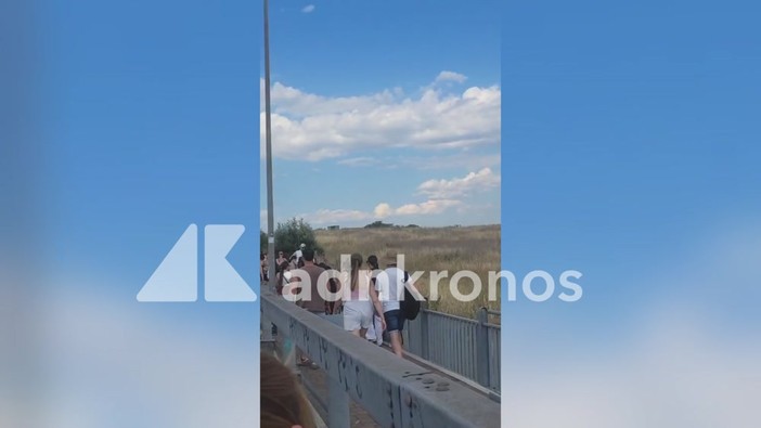 Concerto di Ultimo, il cammino dei fan da Anagnina e per i campi di Tor Vergata