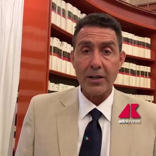 Vannacci: "A scuola non si studia l'inno d'Italia, bisogna insegnare in classe a essere cittadini" Vannacci: "A scuola non si studia l'inno d'Italia, bisogna insegnare in classe a essere cittadini"
