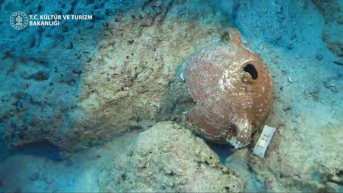 Il relitto più antico del mondo ha 4.700 anni: la scoperta nelle acque della Turchia Il relitto più antico del mondo ha 4.700 anni: la scoperta nelle acque della Turchia