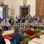 Bonino, in fila per l'ultimo saluto: "Amica delle donne, lottava per i diritti di tutti" Bonino, in fila per l'ultimo saluto: "Amica delle donne, lottava per i diritti di tutti"