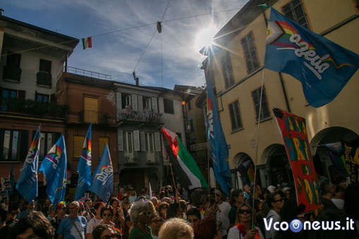Vco Pride, verso la parata di domenica: incontri, spettacoli e cultura tra Gravellona, Verbania e Omegna Vco Pride, verso la parata di domenica: incontri, spettacoli e cultura tra Gravellona, Verbania e Omegna