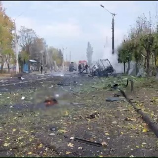Ucraina, Russia fa strage a Kramatorsk. Zelensky: "Risponderemo"