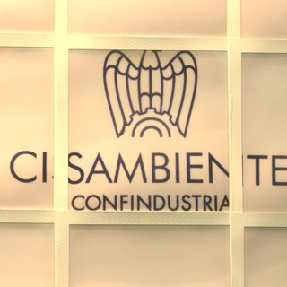 Cisambiente Confindustria, dieci anni di una filiera strategica per l'economia del paese Cisambiente Confindustria, dieci anni di una filiera strategica per l'economia del paese