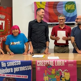 Da sinistra Fabiana Brumana, Anna Caione, Marco Coppola, Gianni Morandi, Emanuele Avalle