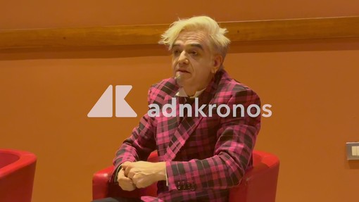 Morgan: "Sanremo è un grande evento, ma manca la musica. De Martino? Ottimo ballerino" Morgan: "Sanremo è un grande evento, ma manca la musica. De Martino? Ottimo ballerino"