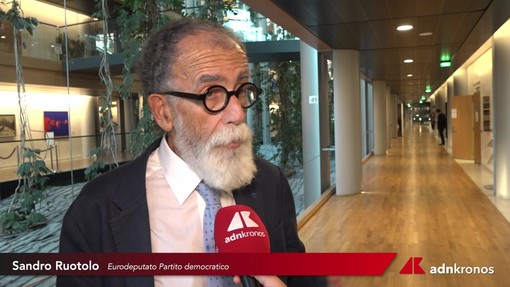 Protezione minori: Ruotolo (Pd), "Serve armonizzazione europea sul tema, non divieti isolati" Protezione minori: Ruotolo (Pd), "Serve armonizzazione europea sul tema, non divieti isolati"