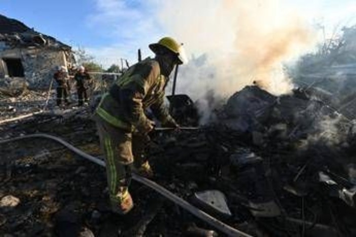Ucraina, attacchi russi su Kharkiv: un morto. 22mila persone senza elettricità Ucraina, attacchi russi su Kharkiv: un morto. 22mila persone senza elettricità