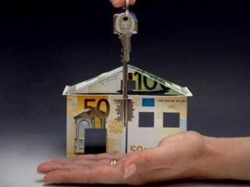 Manovra, cedolare secca per affitti brevi sale al 26%: cosa significa Manovra, cedolare secca per affitti brevi sale al 26%: cosa significa