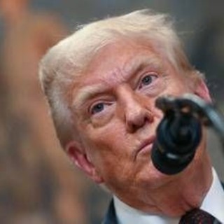 Trump: &quot;Homeless via da Washington, devono andarsene&quot;