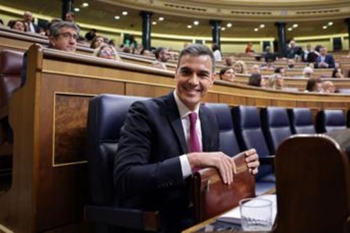 Spagna, Sanchez: &quot;Ho deciso di proseguire con tutta la forza alla guida del governo&quot;