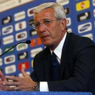 Lippi torna (per poco) in panchina: il discorso da brividi al Viareggio