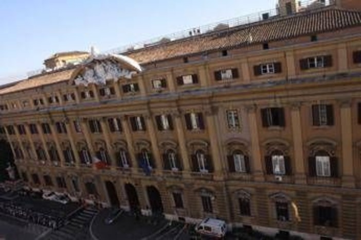 Manovra, dalla Cgil a Confindustria: ecco i punti deboli per sindacati e imprese